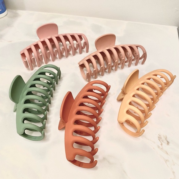 Amazon Large Matte Claw Clips Set of 5 - Picture 6 of 6